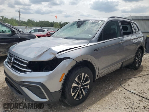 2024 Volkswagen Tiguan S with VIN 3VVFB7AX6RM041804, listed as a Copart auction lot 56154135 with 43,515 mi miles and Clean Title. Bid and sale history available at DreamBid. Image 1.