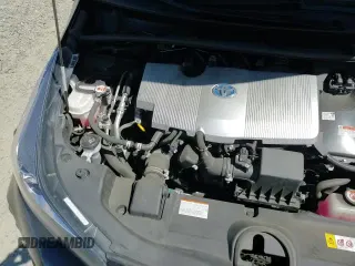 2021 Toyota Prius L Eco with VIN JTDKAMFU2M3137226, listed as a Copart auction lot 63308235 with 55,678 mi miles and Salvage title. Bid and sale history available at DreamBid. Image 13.