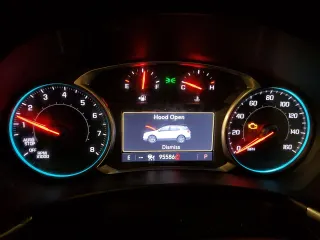 2019 Chevrolet Equinox Premier z VIN 3GNAXYEX6KL195023, wystawiony jako Copart lot #59099375 z przebiegiem 95 586 mil mil oraz Szkoda całkowita • Salvage title. Historia ofert i sprzedaży dostępna na DreamBid. Obrazek 9.