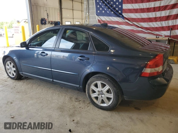 2007 Volvo S40 2.4L z VIN YV1MS382772261363, wystawiony jako Copart lot #60877115 z przebiegiem 214 124 mil mil oraz Czysty tytuł • Clean title. Historia ofert i sprzedaży dostępna na DreamBid. Obrazek 2.