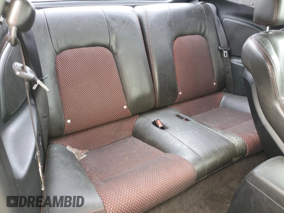 2006 Hyundai Tiburon GT z VIN KMHHN65F66U215304, wystawiony jako Copart lot #56141635 z przebiegiem 149 118 mil mil oraz Szkoda całkowita • Salvage title. Historia ofert i sprzedaży dostępna na DreamBid. Obrazek 10.