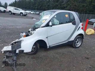 2012 Smart fortwo Pure with VIN WMEEJ3BA3CK573365, listed as a IAAI auction lot 41910721 with Not Provided miles and . Bid and sale history available at DreamBid. Image 2.