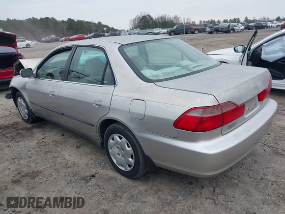 1999 Honda Accord LX z VIN 1HGCG5646XA147476, wystawiony jako IAAI lot #41752857 z przebiegiem 86 339 mil mil oraz . Historia ofert i sprzedaży dostępna na DreamBid. Obrazek 3.