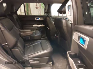 2022 Ford Explorer Limited with VIN 1FMSK8FH6NGA44738, listed as a IAAI auction lot 41282256 with 92,110 mi miles. Bid and sale history available at carsss.com. Image 8.
