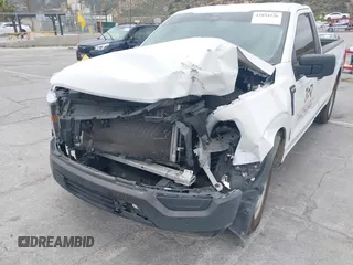 2022 Ford F-150 XL with VIN 1FTMF1CB4NKE51463, listed as a IAAI auction lot 42034226 with 82,658 mi miles and . Bid and sale history available at DreamBid. Image 6.