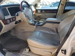 2005 Lincoln Aviator with VIN 5LMEU88H65ZJ29164, listed as a Copart auction lot 48193245 with 142,988 mi miles and Salvage title. Bid and sale history available at DreamBid. Image 7.