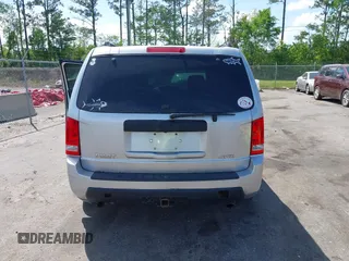 2011 Honda Pilot EX-L with VIN 5FNYF4H60BB096041, listed as a IAAI auction lot 41971952 with 165,868 mi miles and . Bid and sale history available at carsss.com. Image 16.