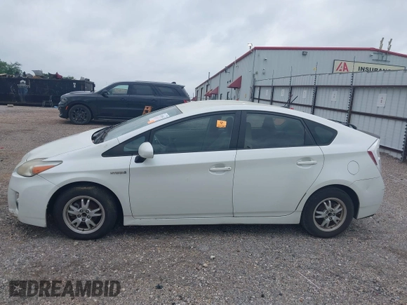 2010 Toyota Prius II z VIN JTDKN3DU5A1246806, wystawiony jako IAAI lot #42263662 z przebiegiem Nie podano mil oraz . Historia ofert i sprzedaży dostępna na DreamBid. Obrazek 15.