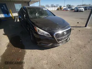 2017 Hyundai Sonata SE with VIN KMHE24L18HA051520, listed as a Copart auction lot 48121315 with 141,768 mi miles and Salvage Title. Bid and sale history available at DreamBid. Image 10.