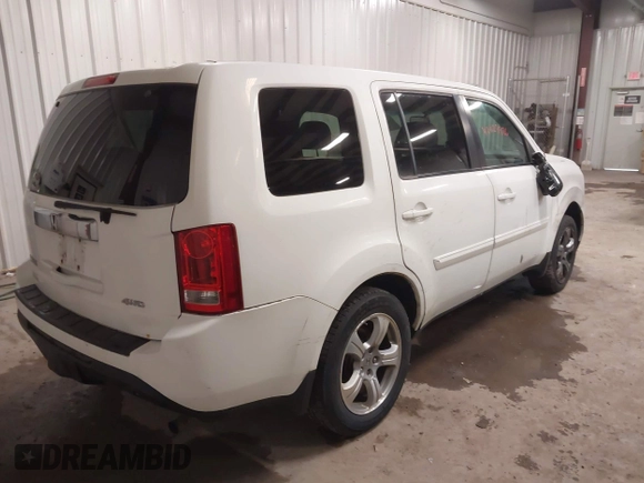 2015 Honda Pilot EX-L with VIN 5FNYF4H51FB019501, listed as a IAAI auction lot 42029926 with 170,755 mi miles and . Bid and sale history available at carsss.com. Image 4.