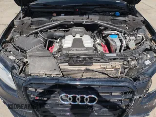 2015 Audi SQ5 Premium Plus z VIN WA1CGAFP1FA139618, wystawiony jako Copart lot #53522835 z przebiegiem 91 418 mil mil oraz Szkody całkowita. Historia ofert i sprzedaży dostępna na DreamBid. Obrazek 12.