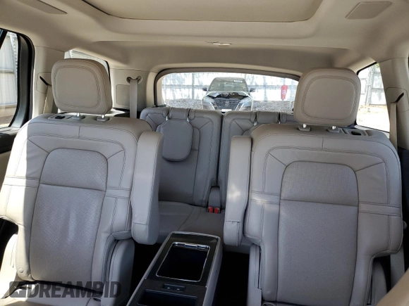 2022 Lincoln Aviator Reserve with VIN 5LM5J7XC0NGL16100, listed as a Copart auction lot 53539575 with 39,355 mi miles and Salvage title. Bid and sale history available at DreamBid. Image 10.