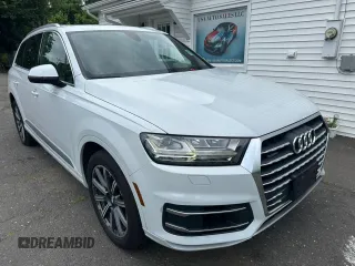 2018 Audi Q7 Premium Plus with VIN WA1LAAF70JD019706, listed as a Copart auction lot 63009995 with 109,501 mi miles and Clean title. Bid and sale history available at DreamBid. Image 4.