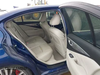 2018 Infiniti Q50 3.0t LUXE with VIN JN1EV7AP6JM360589, listed as a IAAI auction lot 41903402 with 69,371 mi miles. Bid and sale history available at carsss.com. Image 8.