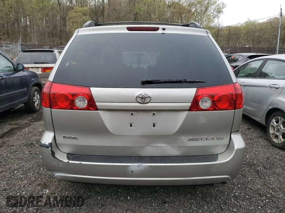 2006 Toyota Sienna XLE with VIN 5TDZA22C16S403014, listed as a Copart auction lot 51756235 with 201,259 mi miles and Salvage Title. Bid and sale history available at carsss.com. Image 6.