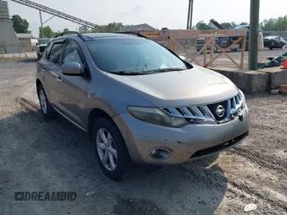 2009 Nissan Murano S z VIN JN8AZ18W19W155941, wystawiony jako IAAI lot #42362753 z przebiegiem 186 407 mil mil oraz . Historia ofert i sprzedaży dostępna na DreamBid. Obrazek 1.