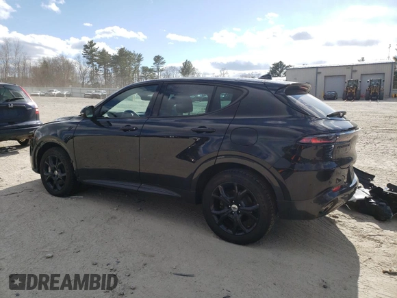 2024 Dodge Hornet R/T Plus z VIN ZACPDFDW3R3A22383, wystawiony jako Copart lot #50684485 z przebiegiem 3 053 mil mil oraz Szkoda całkowita • Salvage title. Historia ofert i sprzedaży dostępna na DreamBid. Obrazek 2.