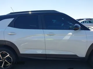 2022 Chevrolet TrailBlazer RS with VIN KL79MTSL8NB120156, listed as a IAAI auction lot 42104073 with 27,147 mi miles. Bid and sale history available at carsss.com. Image 13.