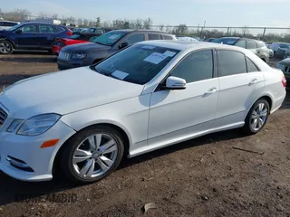 2013 Mercedes-Benz E 350 Luxury with VIN WDDHF2EB0DA720721, listed as a IAAI auction lot 41997234 with 89,916 mi miles and . Bid and sale history available at DreamBid. Image 14.