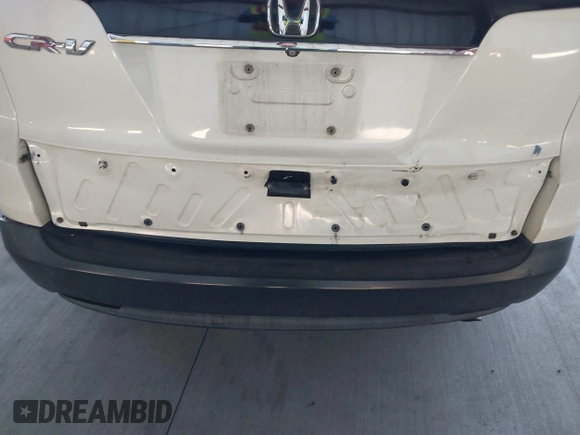 2013 Honda CR-V LX with VIN 5J6RM3H31DL025726, listed as a IAAI auction lot 40658785 with 262,021 mi miles. Bid and sale history available at carsss.com. Image 18.