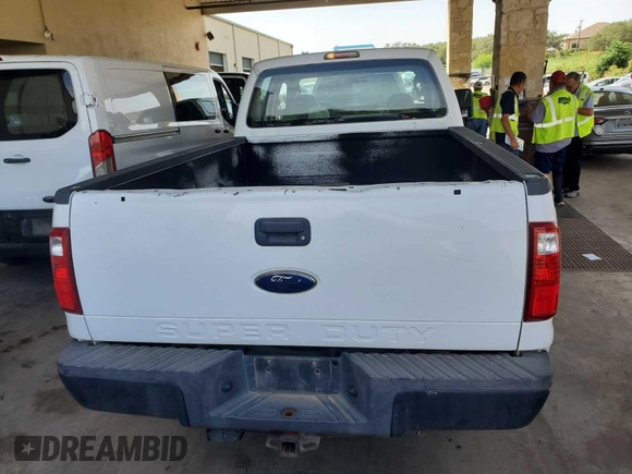 2008 Ford F-250 XL with VIN 1FTSW21558EB52531, listed as a IAAI auction lot 42832759 with 120,443 mi miles and . Bid and sale history available at DreamBid. Image 1.