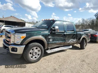 2016 Ford Super Duty F-250 SRW Lariat with VIN 1FT7W2BT7GEA09162, listed as a Copart auction lot 44310635 with 181,152 mi miles and Salvage Title. Bid and sale history available at carsss.com. Image 1.