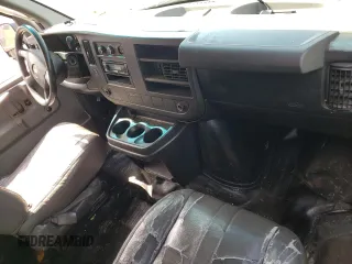 2010 Chevrolet Express Cargo Van with VIN 1GCUGADX0A1100654, listed as a Copart auction lot 47570865 with 0 mi miles and Salvage Title. Bid and sale history available at carsss.com. Image 8.