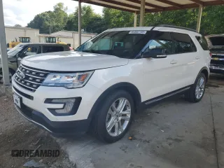 2017 Ford Explorer XLT z VIN 1FM5K7D81HGE18848, wystawiony jako Copart lot #64562165 z przebiegiem 56 598 mil mil oraz Szkoda całkowita • Salvage title. Historia ofert i sprzedaży dostępna na DreamBid. Obrazek 1.