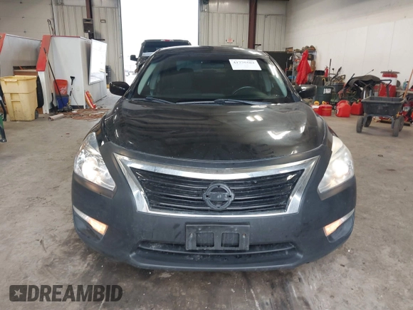 2013 Nissan Altima SV with VIN 1N4AL3AP2DN471865, listed as a IAAI auction lot 41775584 with 188,554 mi miles and . Bid and sale history available at DreamBid. Image 12.