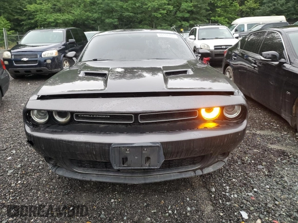 2016 Dodge Challenger SXT z VIN 2C3CDZAG6GH153087, wystawiony jako Copart lot #60778765 z przebiegiem 146 482 mil mil oraz Szkoda całkowita • Salvage title. Historia ofert i sprzedaży dostępna na DreamBid. Obrazek 5.