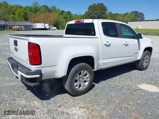 2019 Chevrolet Colorado 2WD LT with VIN 1GCGSCEN6K1124642, listed as a IAAI auction lot 42065426 with 205,608 mi miles. Bid and sale history available at carsss.com. Image 4.