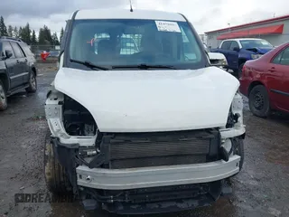 2022 Ram ProMaster City Passenger with VIN ZFBHRFAB7N6W36174, listed as a IAAI auction lot 41472606 with 84,269 mi miles. Bid and sale history available at carsss.com. Image 13.
