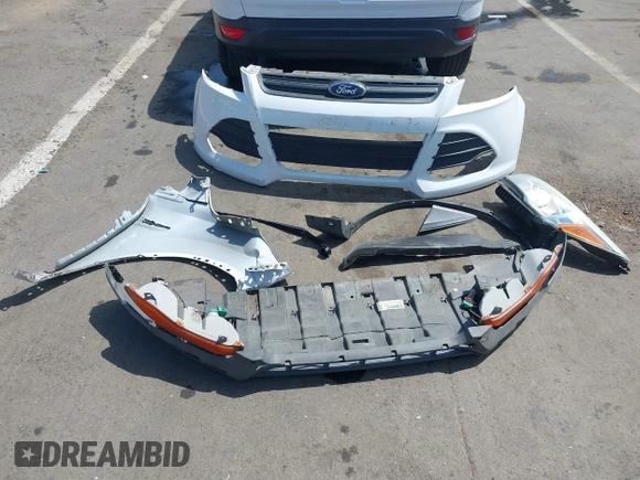 2015 Ford Escape S with VIN 1FMCU0F79FUB95938, listed as a IAAI auction lot 42125289 with 91,349 mi miles and . Bid and sale history available at DreamBid. Image 12.