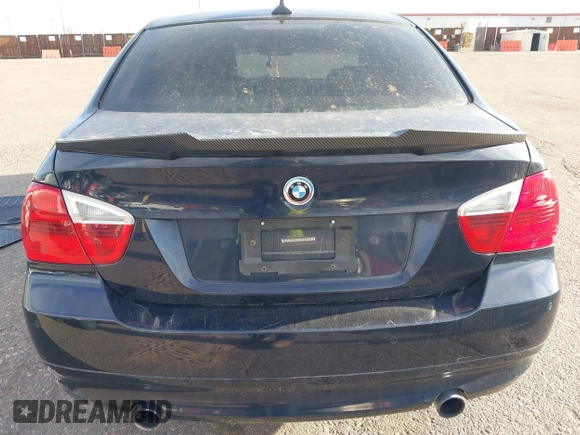 2008 BMW 3 Series 335xi with VIN WBAVD53518A253569, listed as a IAAI auction lot 41813544 with 1 mi miles. Bid and sale history available at carsss.com. Image 15.