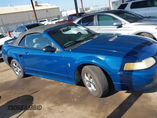 2000 Ford Mustang with VIN 1FAFP4444YF122174, listed as a IAAI auction lot 42185521 with 133,255 mi miles and . Bid and sale history available at DreamBid. Image 13.