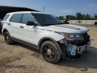 2016 Ford Utility Police Interceptor with VIN 1FM5K8AT7GGB07034, listed as a Copart auction lot 76982134 with 113,556 mi miles and Salvage Title. Bid and sale history available at carsss.com. Image 4.