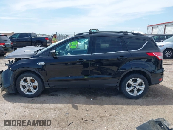 2016 Ford Escape SE z VIN 1FMCU9G97GUA77456, wystawiony jako IAAI lot #42088983 z przebiegiem 160 718 mil mil oraz . Historia ofert i sprzedaży dostępna na DreamBid. Obrazek 15.