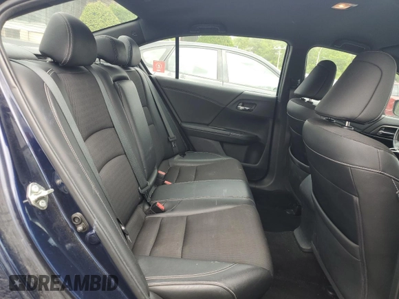 2016 Honda Accord Sport z VIN 1HGCR2F5XGA152794, wystawiony jako Copart lot #57497145 z przebiegiem 88 689 mil mil oraz Szkoda całkowita • Salvage title. Historia ofert i sprzedaży dostępna na DreamBid. Obrazek 10.
