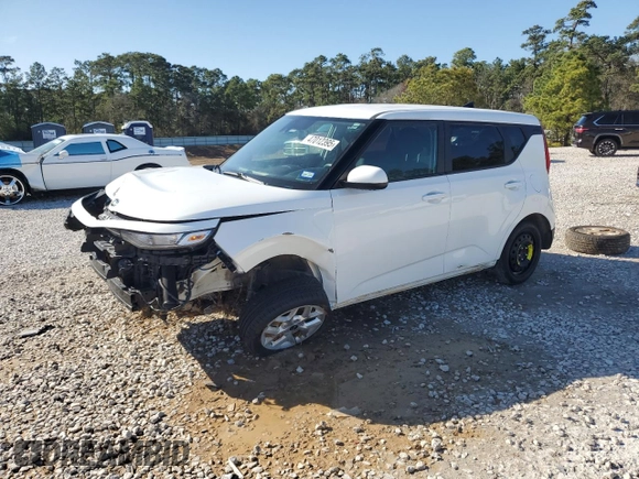 2020 Kia Soul S with VIN KNDJ23AU0L7016034, listed as a Copart auction lot 47012395 with 114,296 mi miles and Salvage Title. Bid and sale history available at carsss.com. Image 1.