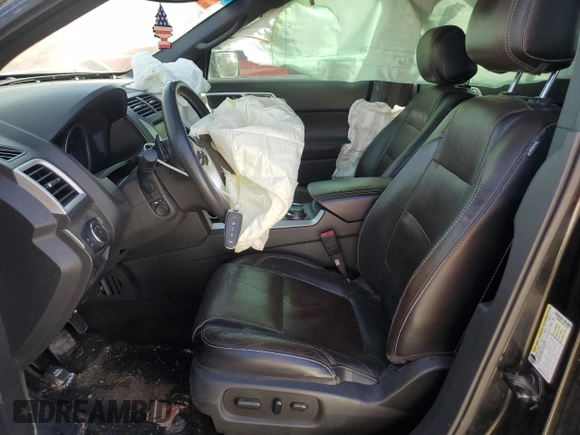 2013 Ford Explorer Sport с VIN 1FM5K8GT5DGC33766, выставлен на аукционе Copart как лот 49048015 с пробегом 193 125 миль миль и Списание • Salvage title. История ставок и продаж доступна на DreamBid. Изображение 7.