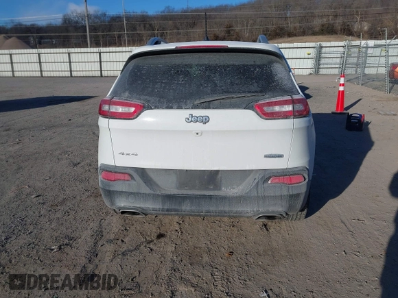 2018 Jeep Cherokee Latitude with VIN 1C4PJMCX8JD548480, listed as a IAAI auction lot 41378186 with 52,051 mi miles and . Bid and sale history available at DreamBid. Image 16.