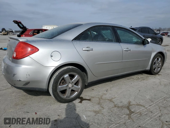 2008 Pontiac G6 GT z VIN 1G2ZH57N084117438, wystawiony jako Copart lot #49049905 z przebiegiem 227 351 mil mil oraz Czysty tytuł • Clean title. Historia ofert i sprzedaży dostępna na DreamBid. Obrazek 3.
