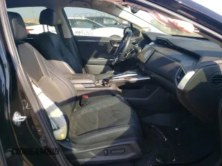 2018 Honda Clarity Touring with VIN JHMZC5F39JC019173, listed as a Copart auction lot 66970772 with 28,674 mi miles. Bid and sale history available at carsss.com. Image 5.