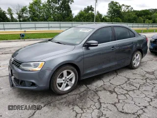 2014 Volkswagen Jetta TDI with VIN 3VWLL7AJ7EM374871, listed as a Copart auction lot 58495705 with 183,084 mi miles and Salvage title. Bid and sale history available at DreamBid. Image 1.