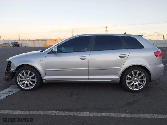 2009 Audi A3 S-Line with VIN WAUKD78P39A048622, listed as a IAAI auction lot 41391863 with 197,648 mi miles. Bid and sale history available at carsss.com. Image 15.