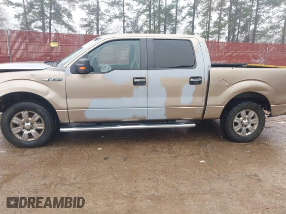 2012 Ford F-150 XL with VIN 1FTFW1CF4CKD95064, listed as a IAAI auction lot 41618938 with 247,129 mi miles. Bid and sale history available at carsss.com. Image 14.