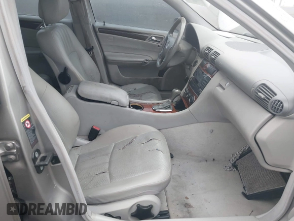 2006 Mercedes-Benz C 280 Luxury with VIN WDBRF54H26A850376, listed as a IAAI auction lot 41491705 with 269,060 mi miles and . Bid and sale history available at DreamBid. Image 5.