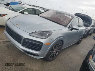 2022 Porsche Cayenne GTS с VIN WP1BG2AY7NDA55631, выставлен на аукционе Copart как лот 74372764 с пробегом Не указан миль и На запчасти • Non repairable. История ставок и продаж доступна на DreamBid. Изображение 1.