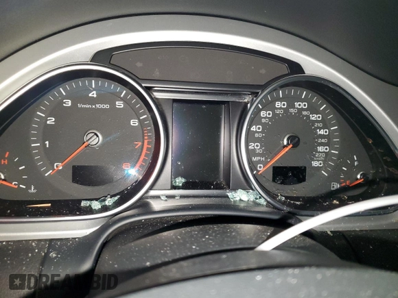 2014 Audi Q7 3.0T S line Prestige with VIN WA1DGAFE3ED012689, listed as a Copart auction lot 43866845 with 0 mi miles and Salvage Title. Bid and sale history available at carsss.com. Image 9.