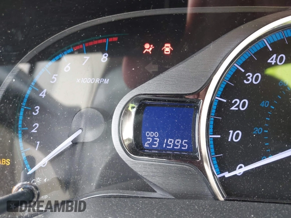 2011 Toyota Sienna XLE AAS with VIN 5TDYK3DC3BS103531, listed as a IAAI auction lot 42290142 with 231,995 mi miles and . Bid and sale history available at DreamBid. Image 15.